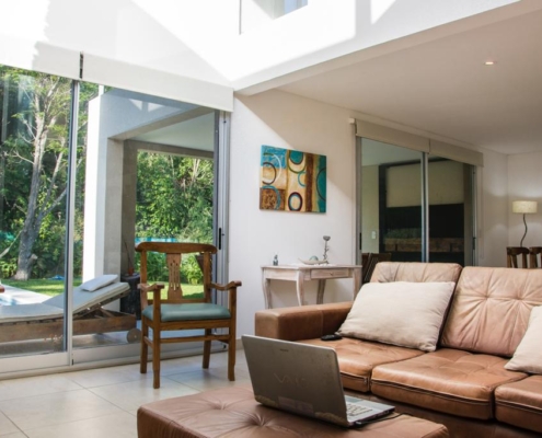 144ad321-6f29-447f-ab38-28c72e1d3158