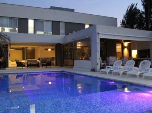 9390846f-2233-40ba-8343-ef769ef63f98