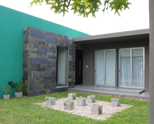 c9f0c68f-5208-43ba-8383-d7840dff5692