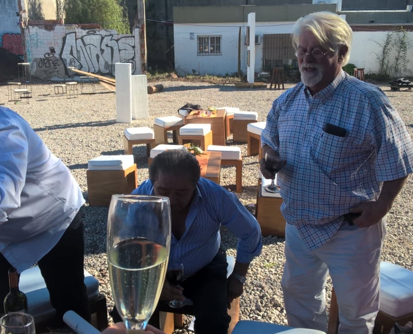 5e43a851-27c6-43f8-9531-af51c70136b0